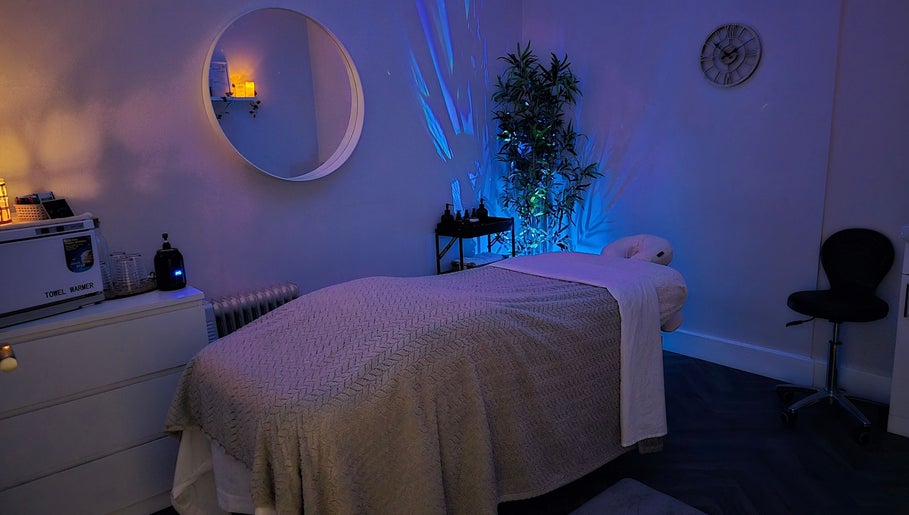 MySpa Massage York - Shabby to Chic, Acomb (Fri, Sat & Sun) image 1