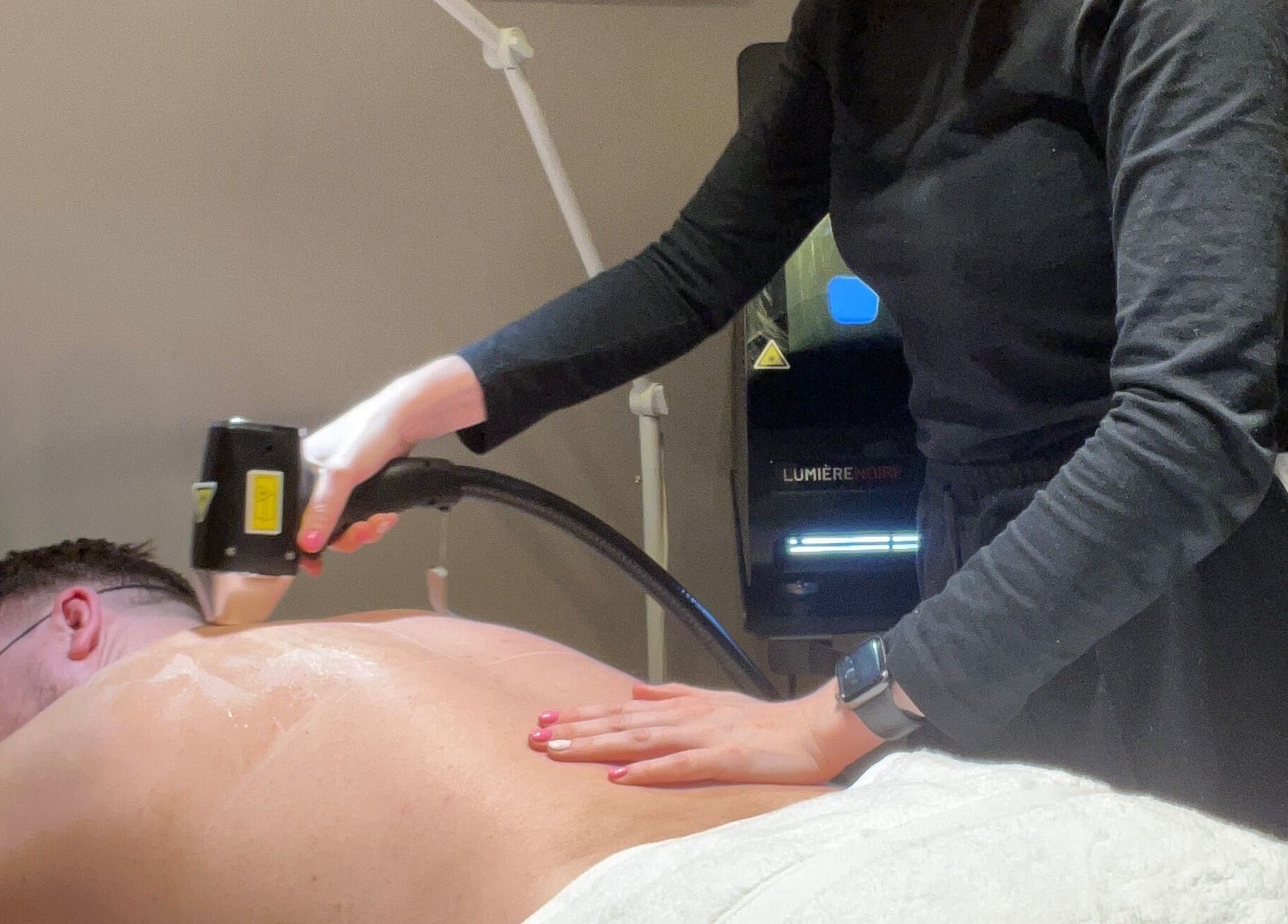 A soothing laser treatment at Jenhance, Sheffield, England, GB, for skin rejuvenation.
