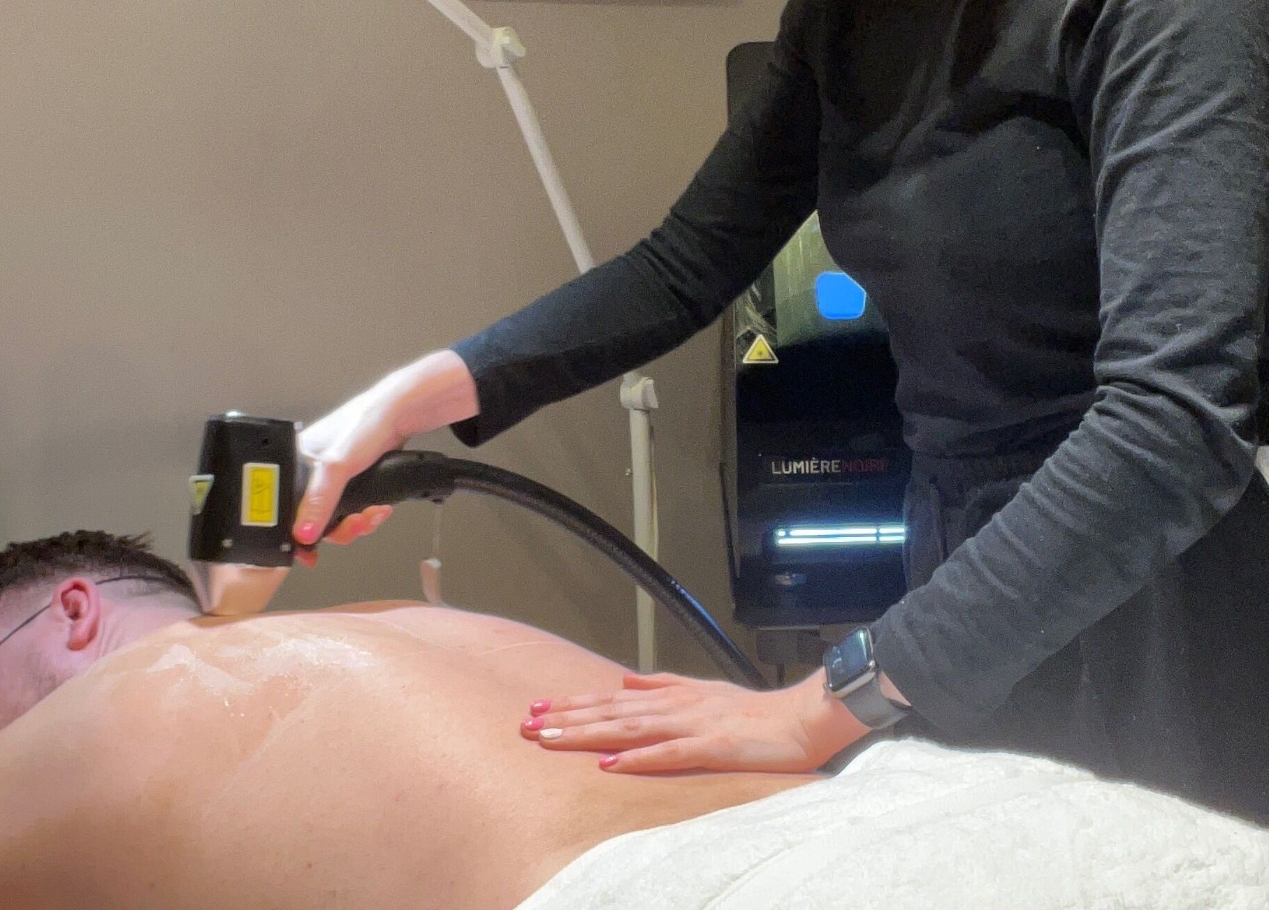 A soothing laser treatment at Jenhance, Sheffield, England, GB, for skin rejuvenation.