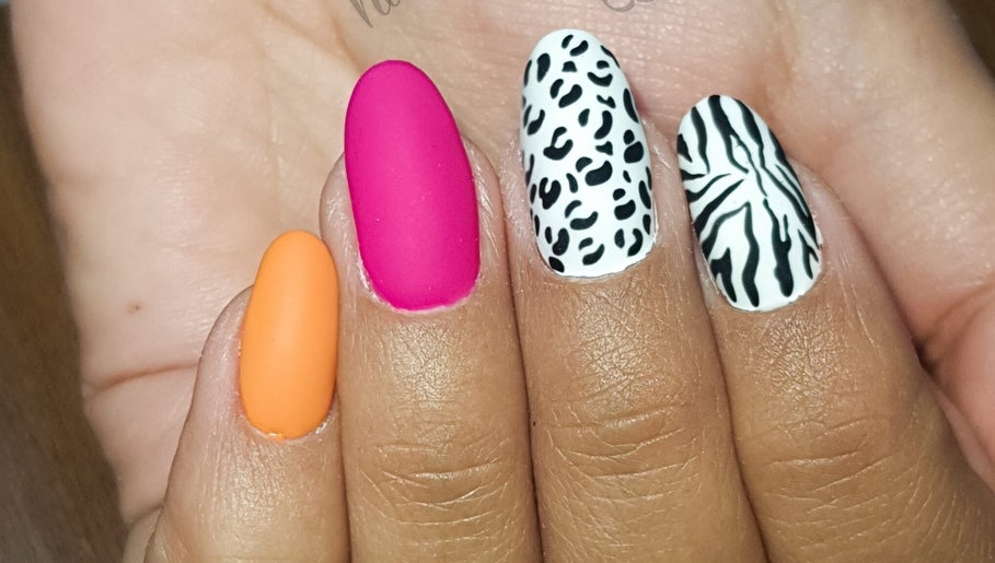 Imagen 1 de Nieves Nails 3