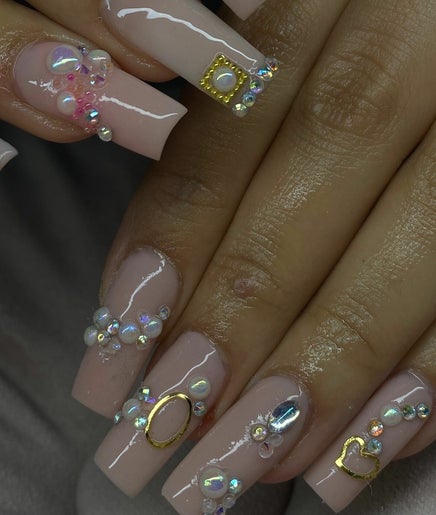 Babee Nailss image 2