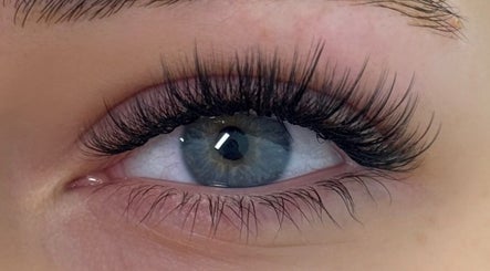 Rayssa Lash Lisbon
