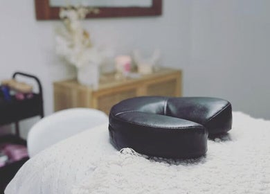 Comfortable spa table setup at Glamour Goddess Lashes, Bonogin, Queensland, AU.