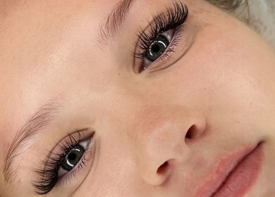 Close-up of elegant eyelash extensions from Glamour Goddess Lashes, Bonogin, Queensland, AU.