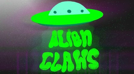 Alien Clawsss