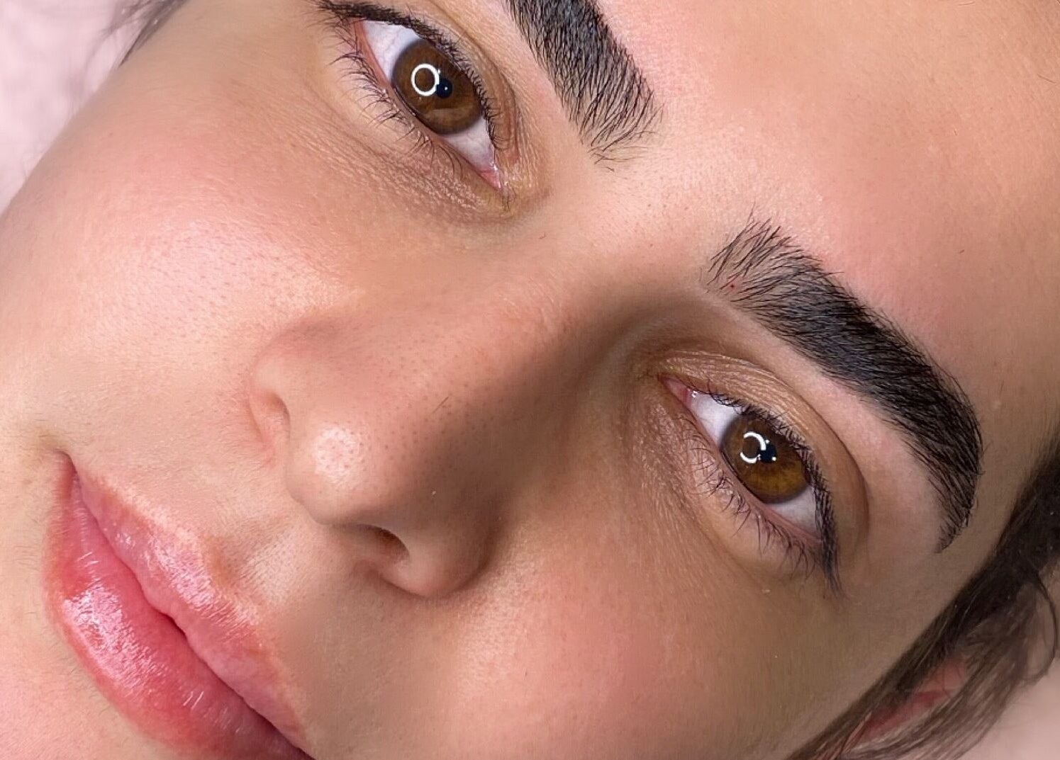 Beautifully shaped brows at Ju Martins Beauty Studio in West End, Queensland, AU for a flawless look.