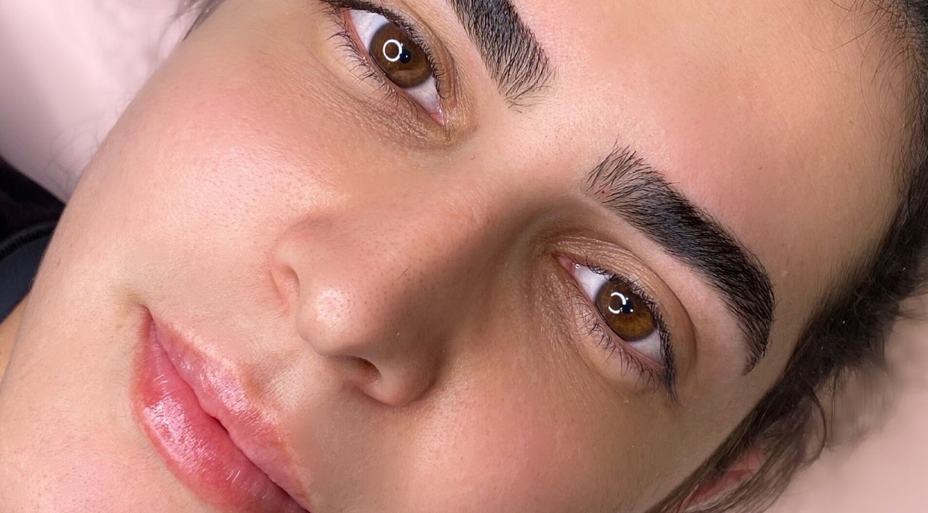 Beautifully shaped brows at Ju Martins Beauty Studio in West End, Queensland, AU for a flawless look.