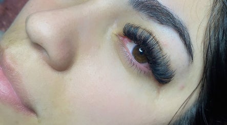Natii Lashes
