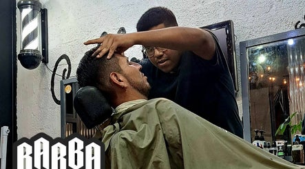 Barba Brava Barbería – obraz 3