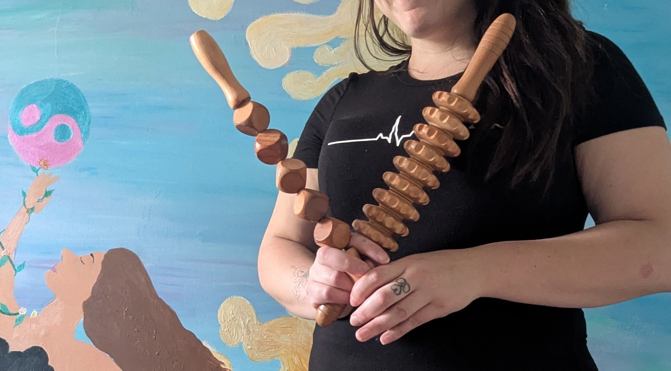 Massage aux rouleaux de bois à L'Alchimie De La Beauté St Eustache, Saint-eustache, Québec, CA.