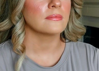 Elegant curled hairstyle showcased at Galway in County Galway, County Galway, IE.