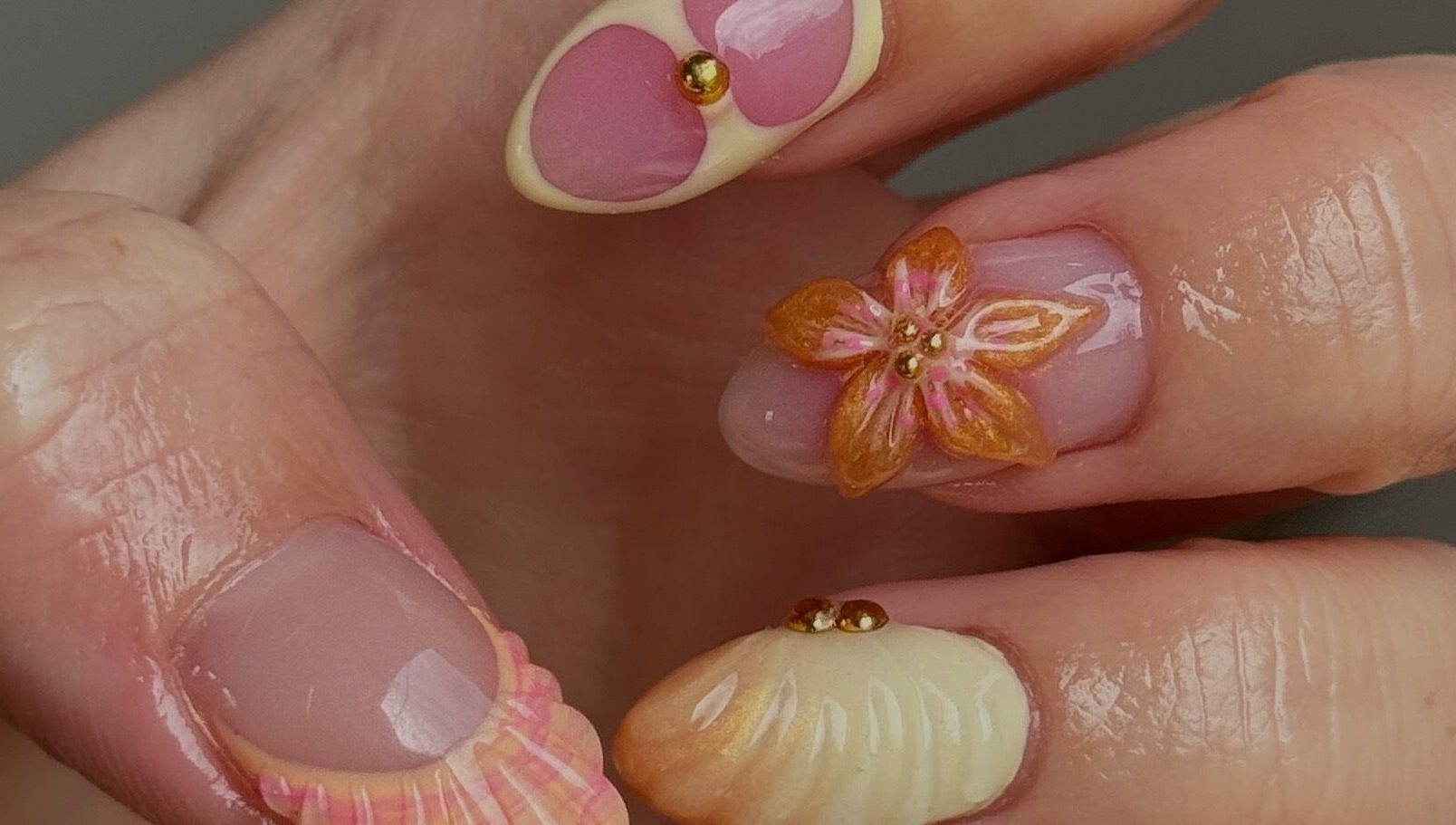 Elegant nail art featuring flowers at Gel Serenity, Advancetown, Queensland, AU.
