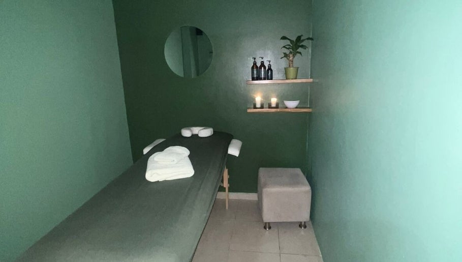 Wellness & spa centro de masajes, bilde 1