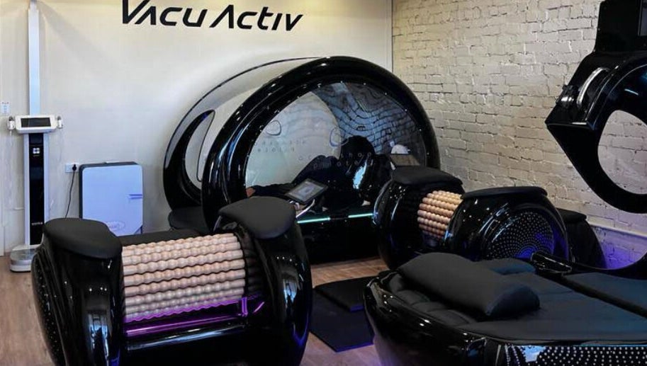 Advanced wellness equipment at GlowFit Wellness, Melbourne, Victoria, AU for a rejuvenating experience.