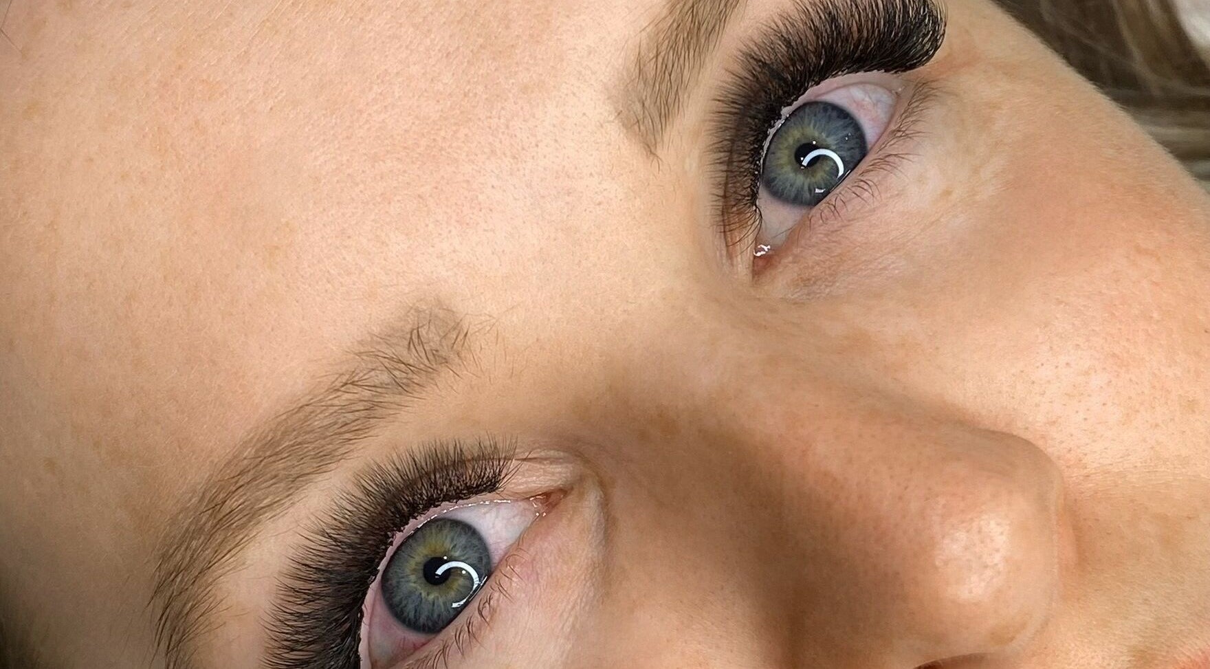 Close-up of detailed eyelash extensions at Beauty Box SPMU & Aesthetics Anna Tempska, Bingham, England, GB.