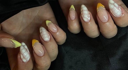 รูป Nom Nom Nails (located inside of Antler Hair Design) 2