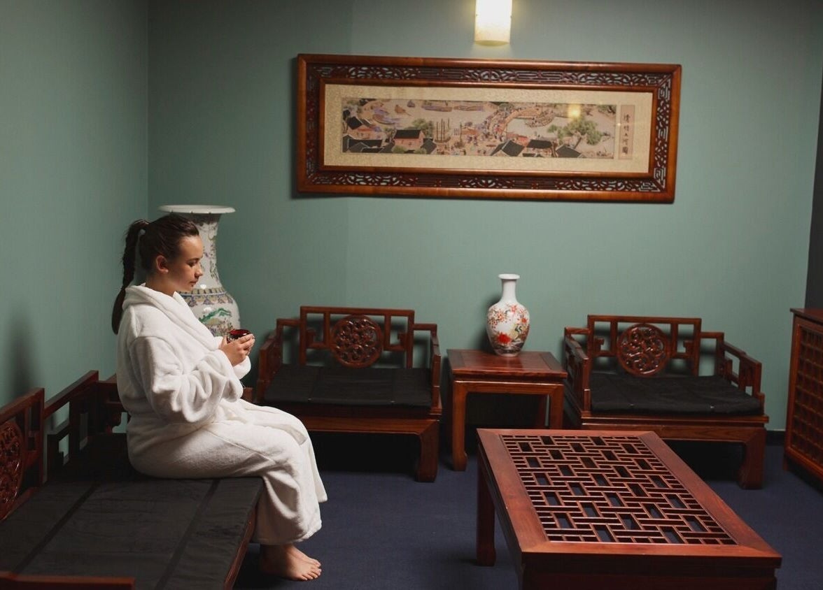 Relaxing spa room at Jun Lin Spa - Sandy Bay with elegant decor, Sandy Bay, Tasmania, AU.