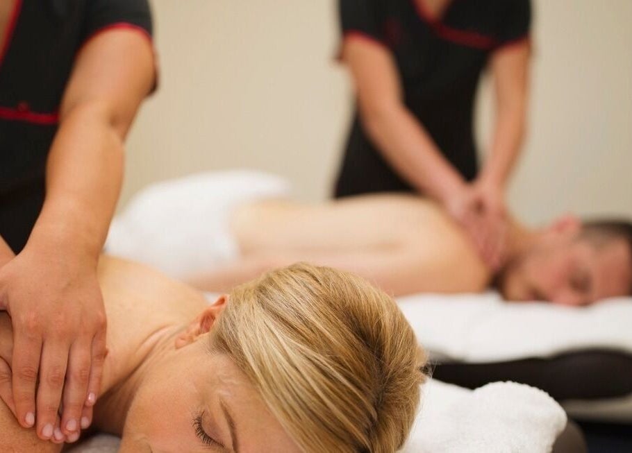 Couples massage at Jun Lin Spa - Sandy Bay, offering relaxation in Sandy Bay, Tasmania, AU.