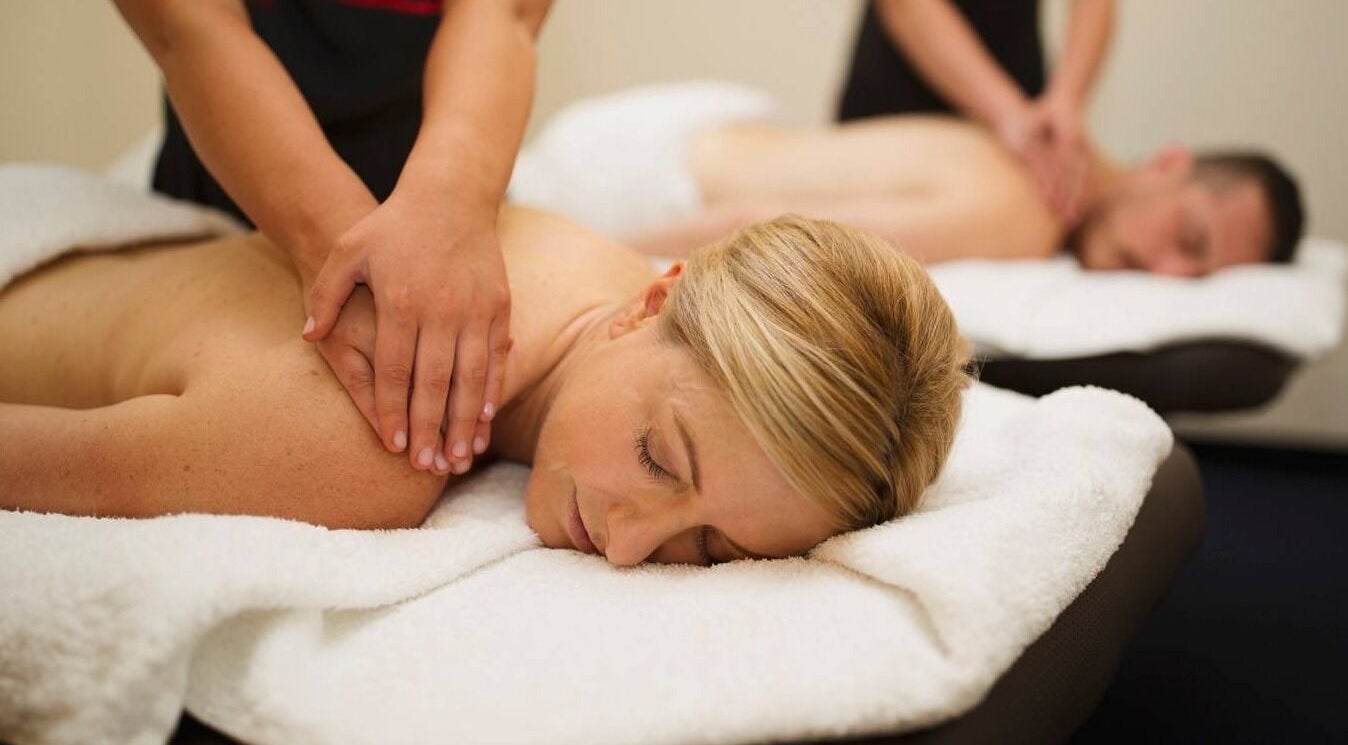 Couples enjoying massages at Jun Lin Spa - Rosny Park, Tasmania, AU. Relaxing spa experience.