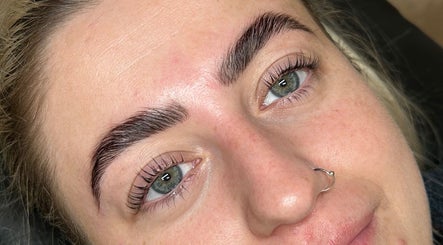 By Emma Alice - SALTNEY (at Nikita Jane Nails)