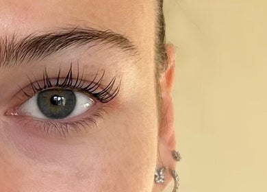 Close-up of eye with natural lashes at By Emma Alice - SALTNEY (at Nikita Jane Nails), Chester, Cheshire, GB.
