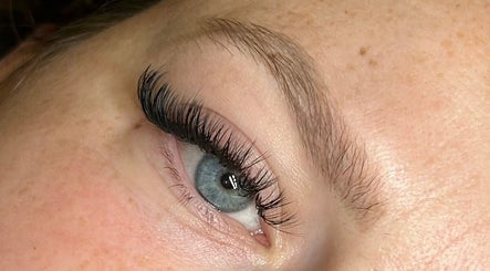 Closeup of expertly applied eyelashes at By Emma Alice - SALTNEY, Nikita Jane Nails, Chester, Cheshire, GB.