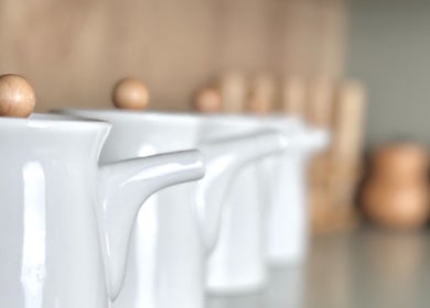 Detalles de jarras de cerámica en Nanda Skin - Surco, Santiago De Surco, Provincia De Lima, PE.