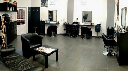 Menta Beauty Salon image 2