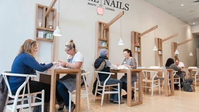 Amore Nails and Beauty - Brackenfell Branch billede 1