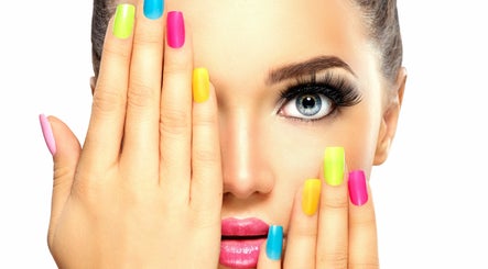 Amore Nails and Beauty - Brackenfell Branch imagem 3