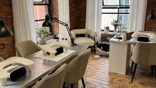 Griff’s Gel Studio / Griff’s Welding Studio - Manchester