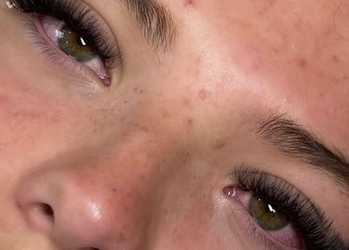 Close-up of eyelash extensions at Alex Beauty, Monifieth, Scotland, GB showcasing detailed craftsmanship.