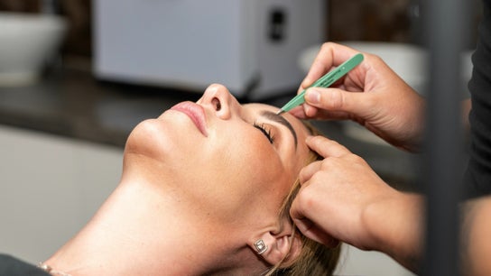 Honey Tusk Eyebrow Studios - Rozelle 5