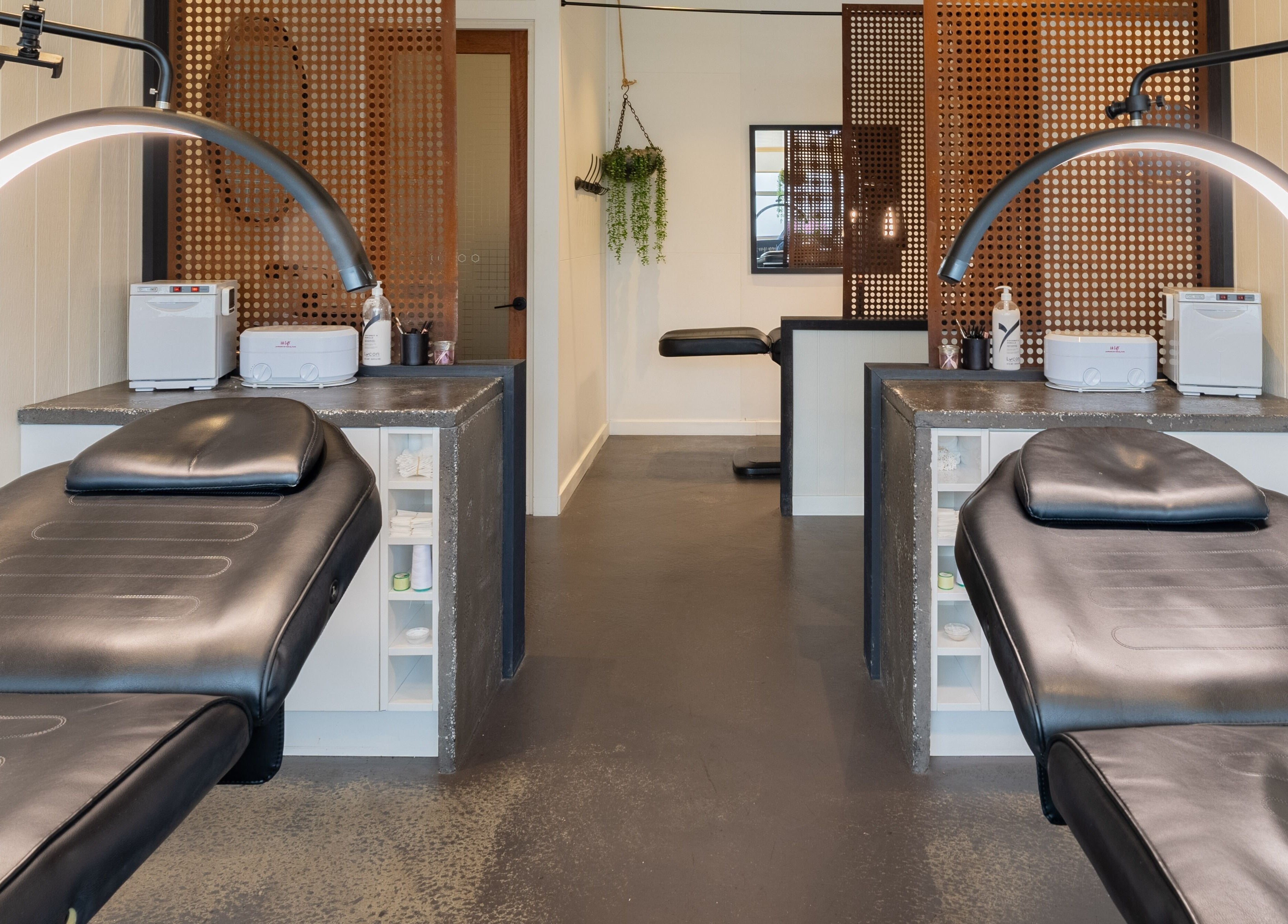 Relaxing treatment beds at Honey Tusk Eyebrow Studios - Freshwater, New South Wales, AU.