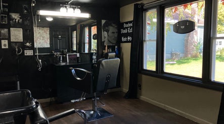 Drachens Vivid Eclipse Hair Studio