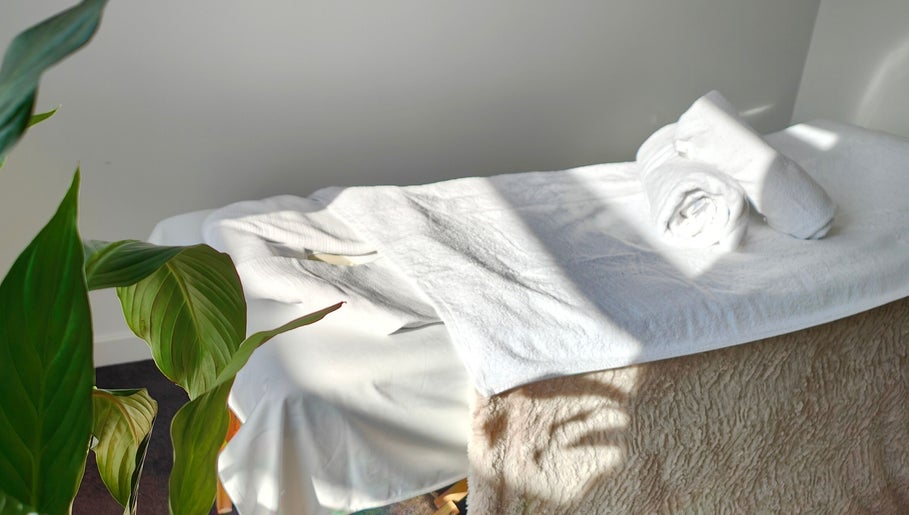 Grace Healing Studio - Massage by Appointment Only image 1
