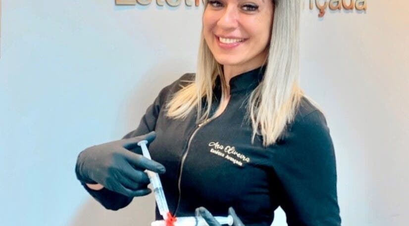 AnaMar Beauty professional performing treatment at Gold Coast, Queensland, AU.