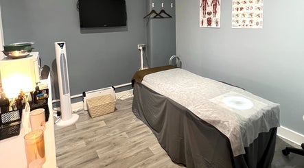 Urban Therapy Liverpool Street London - Massage Clinic & Spa