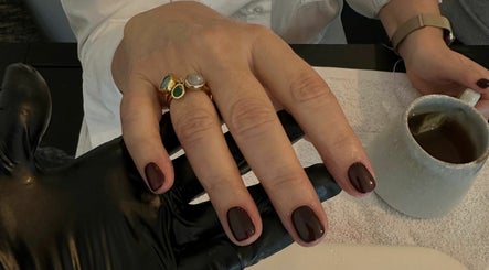 Amy Avon Nails image 3