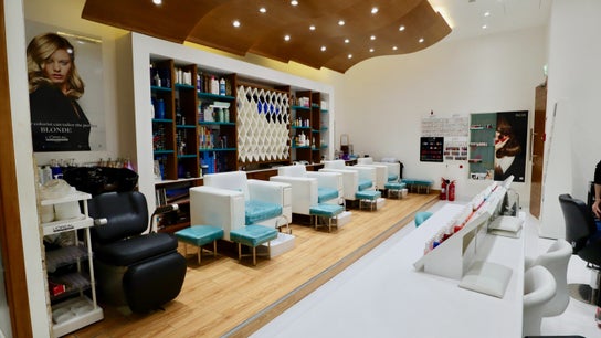 Mrs Cutting Edge Ladies Salon Ibn Battuta Mall Lf 17 18 19 Metrolink Ibn Battuta Mall Dubai Fresha Mrs Cutting Edge Ladies Salon Ibn Battuta Mall Lf 17 18 19 Metrolink Ibn Battuta Mall Dubai Fresha