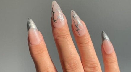 Charmed Nails image 2