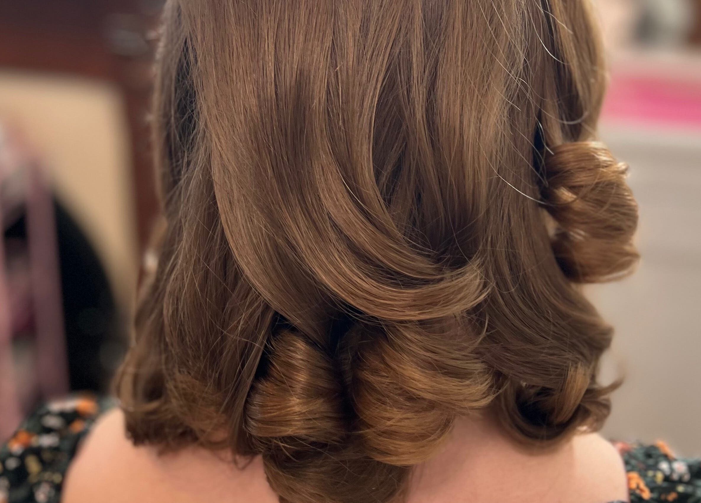 Styled curls by Makeup by Elisha Simon at Northampton, England, GB salon.