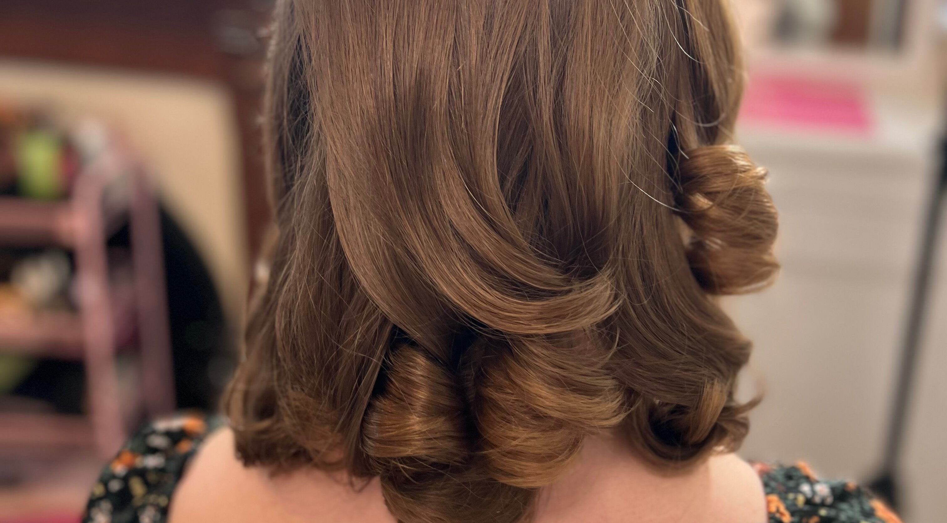 Styled curls by Makeup by Elisha Simon at Northampton, England, GB salon.