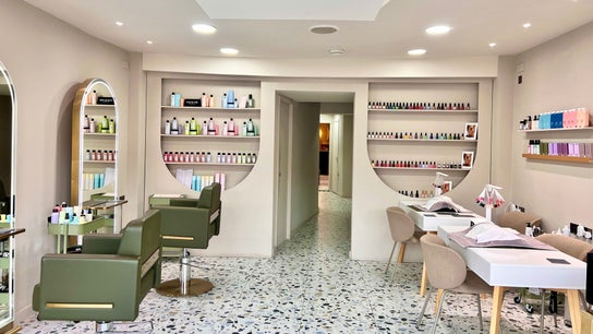 Mami Yaba Salon