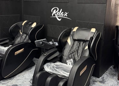 Luxury massage chairs at Milez Cutz, Nassau, New Providence, BS offering ultimate relaxation.