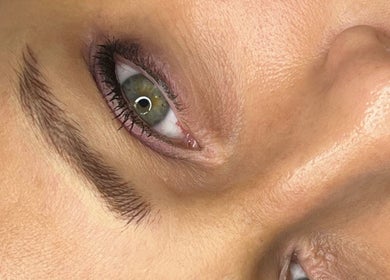 Dettaglio di un occhio con trucco sofisticato presso Manuela Poloni _ Caselle di Altivole, Veneto, IT.