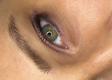 Occhio con trucco permanente di Manuela Poloni Permanent Make Up a San Polo Di Piave, Veneto, IT.