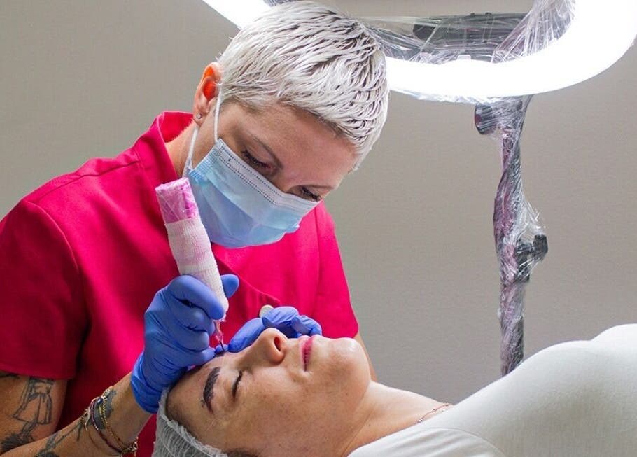 Trattamento estetico presso Manuela Poloni - Castello di Godego, Castello Di Godego, Veneto, IT.