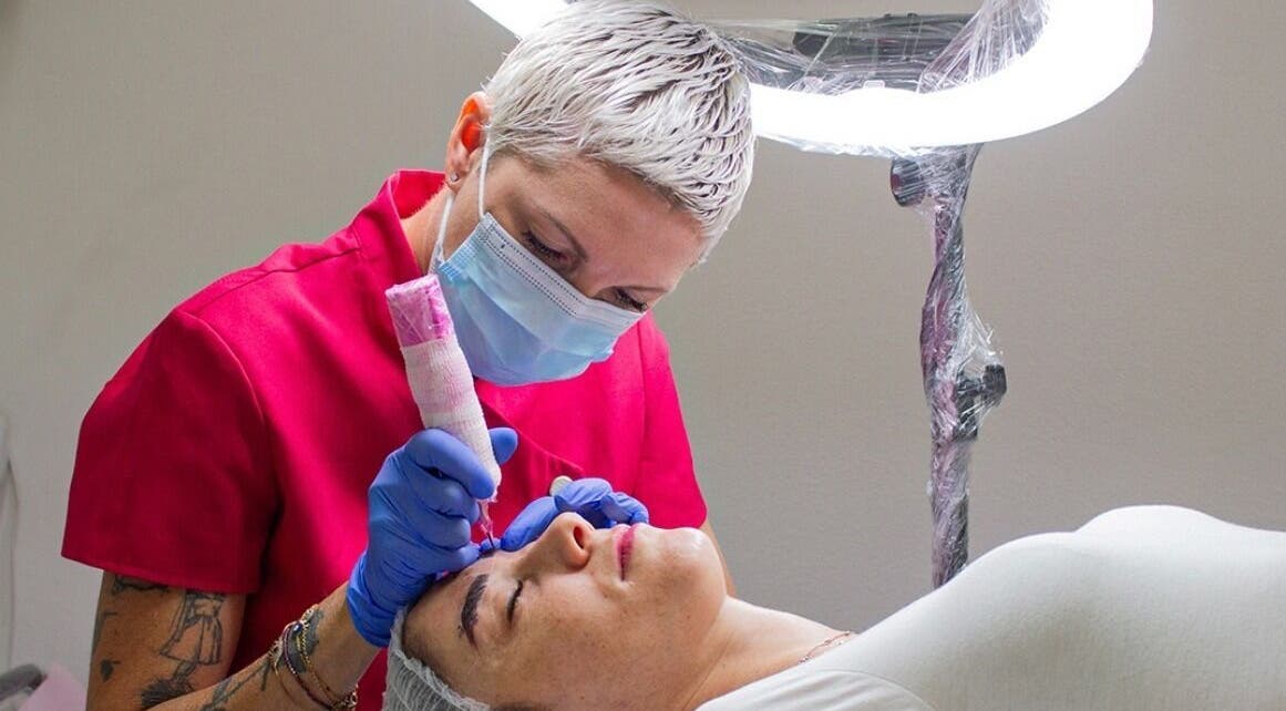 Trattamento estetico presso Manuela Poloni - Castello di Godego, Castello Di Godego, Veneto, IT.