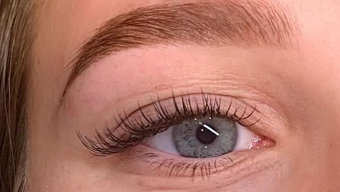 Beautopia Lash and Brow, bild 1